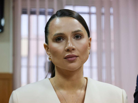 По стопам Заворотнюк и Фриске: что вызвало рак у Лерчек