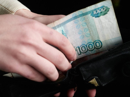 Работающих россиян стал раздражать один обычай