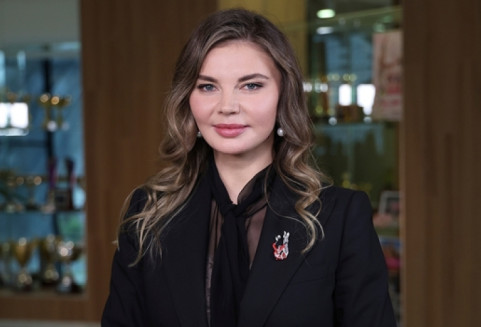 Волна обсуждений: Кабаева появилась с любимым всей РФ мужчиной