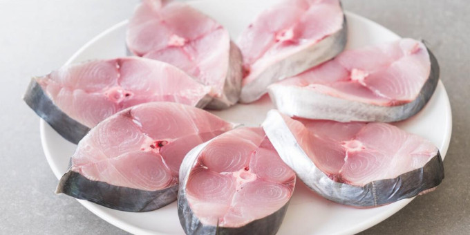 Названа самая полезная рыба для сердца и стоит копейки