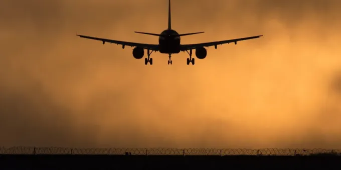 Российский самолёт подал сигнал бедствия